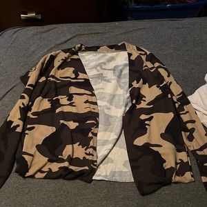 Long cardigan never worn one size